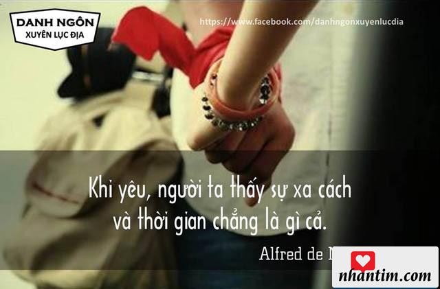 Khi yêu, người ta thấy sự xa cách và thời gian chẳng là gì cả